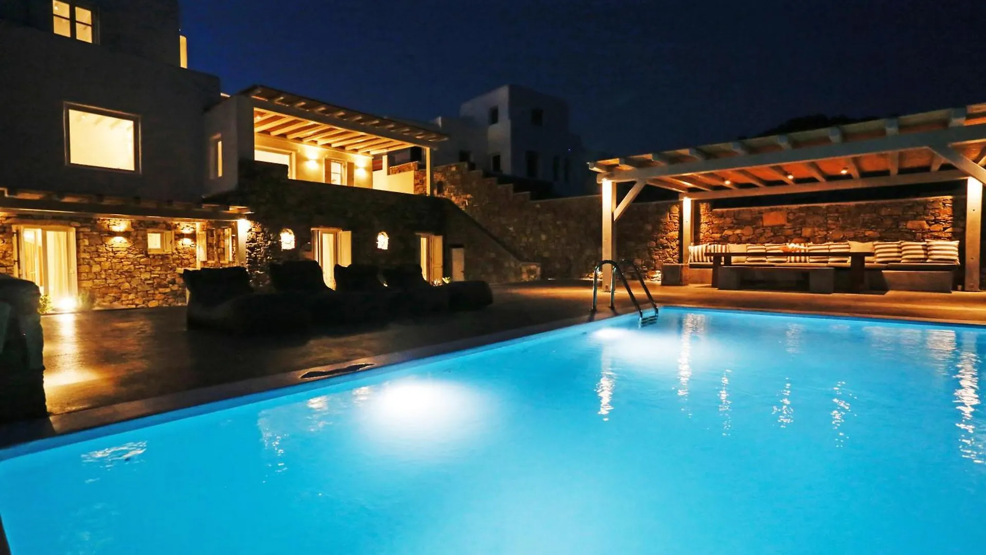 Villa Angelika/Pink Pelikan By The Beach Mykonos Town
