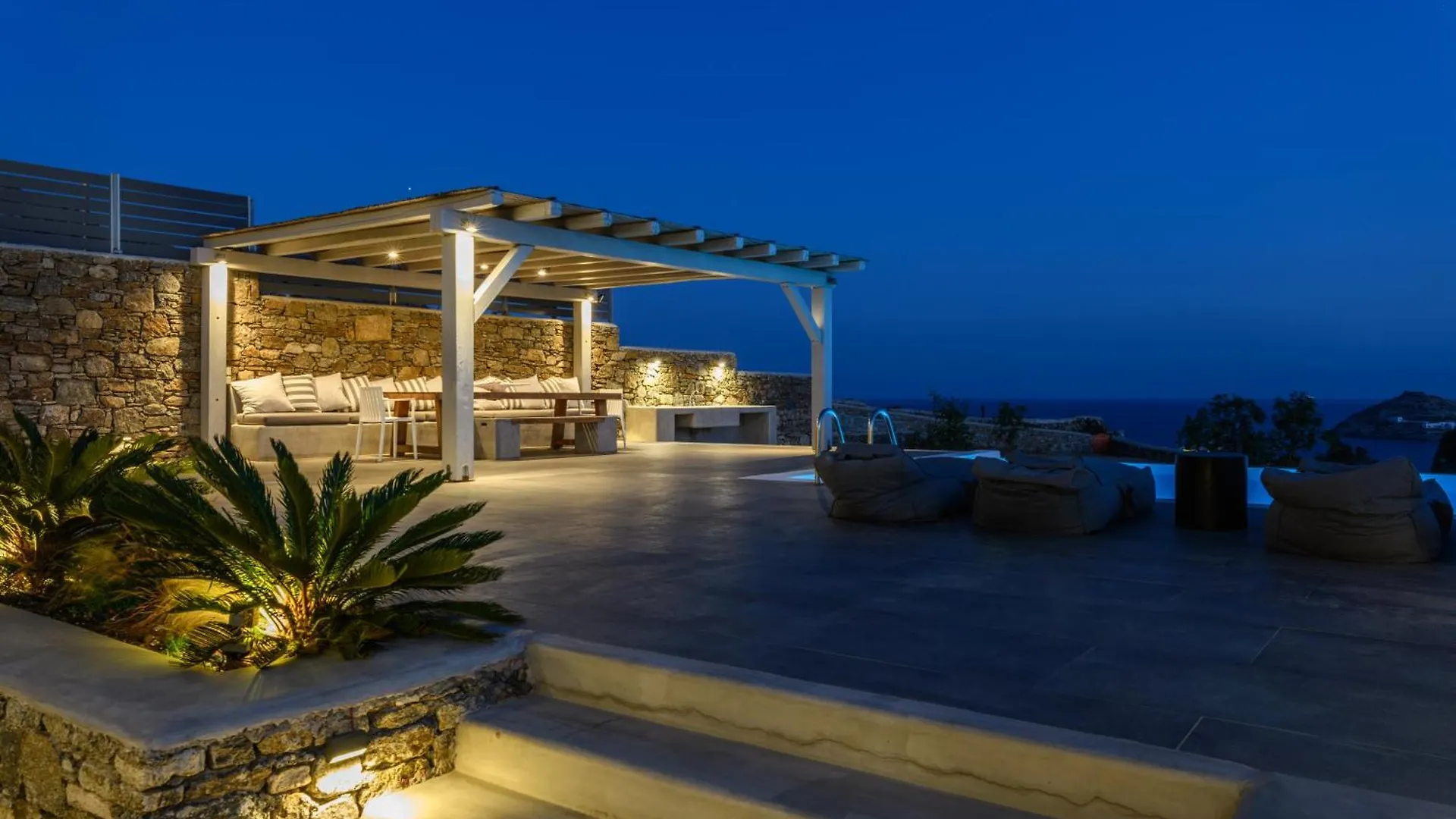 Villa Angelika/Pink Pelikan By The Beach Mykonos Town 0*,